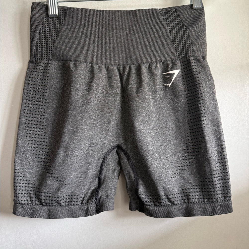 Gymshark Women's Charcoal Seamless High-Waist Shorts, Size Medium
